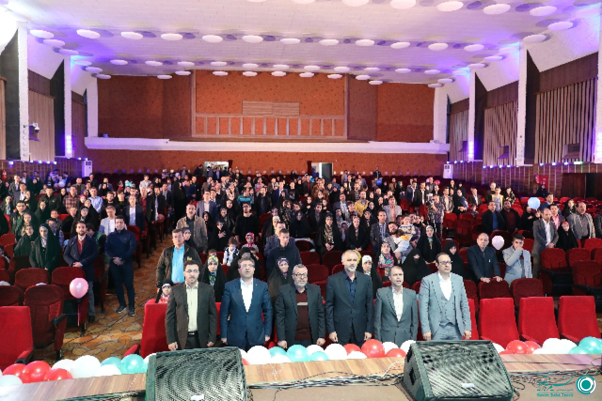 برگزاری جشن های تجلیل از خانواده های کارکنان بانک مهر اقتصاد در اصفهان