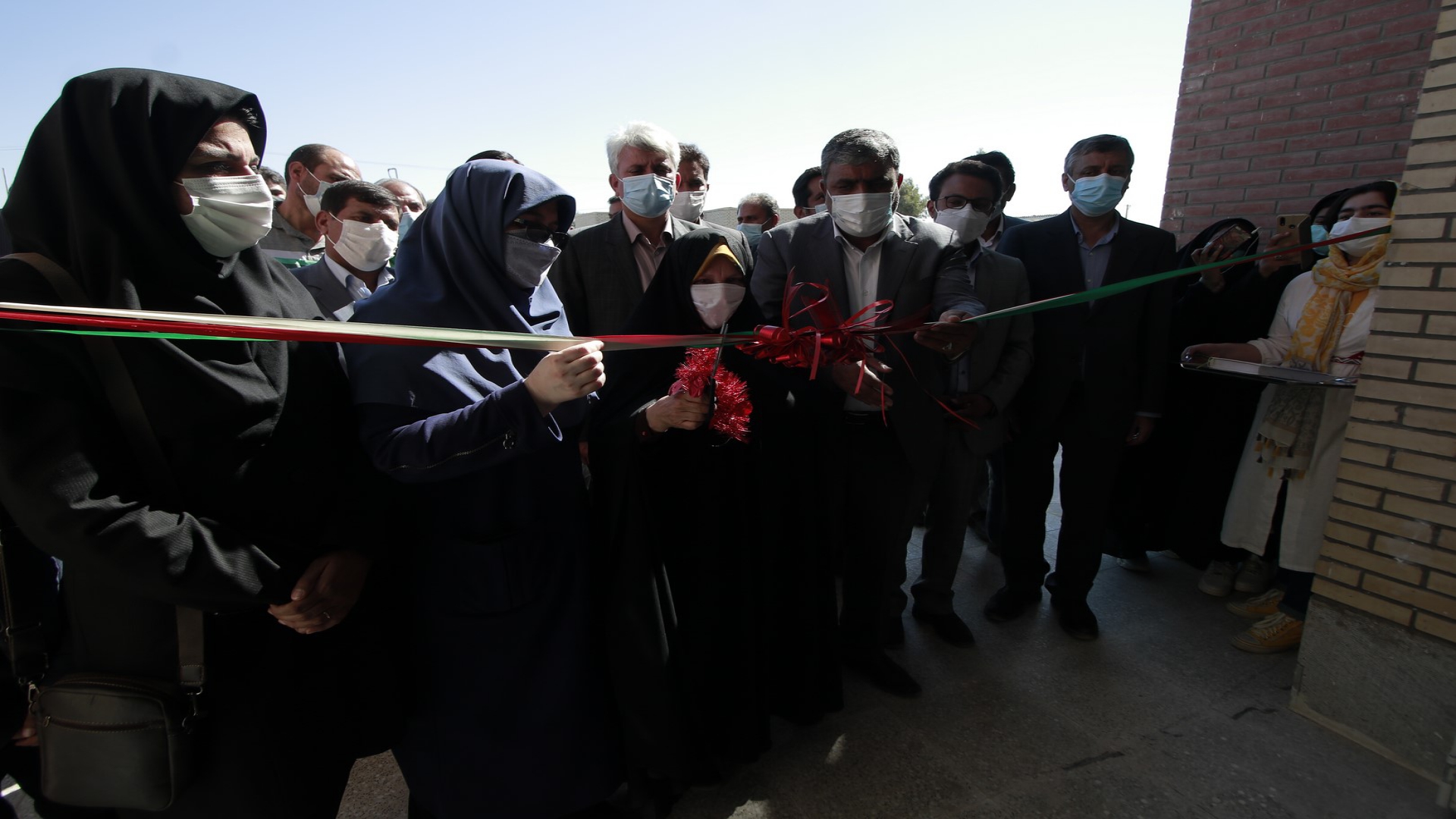 مستند سازی از افتتاح دو مدرسه خیرساز در استان کرمان 640