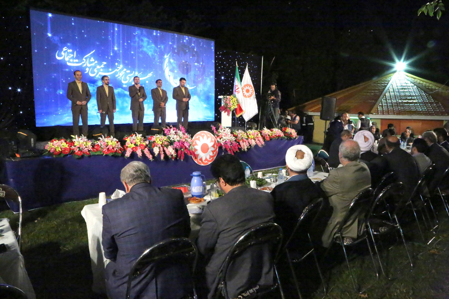 دکور دیجیتال و گروه تواشیح 