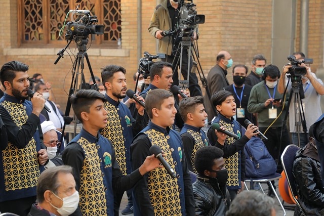 سرود خوانی گروه تواشیح