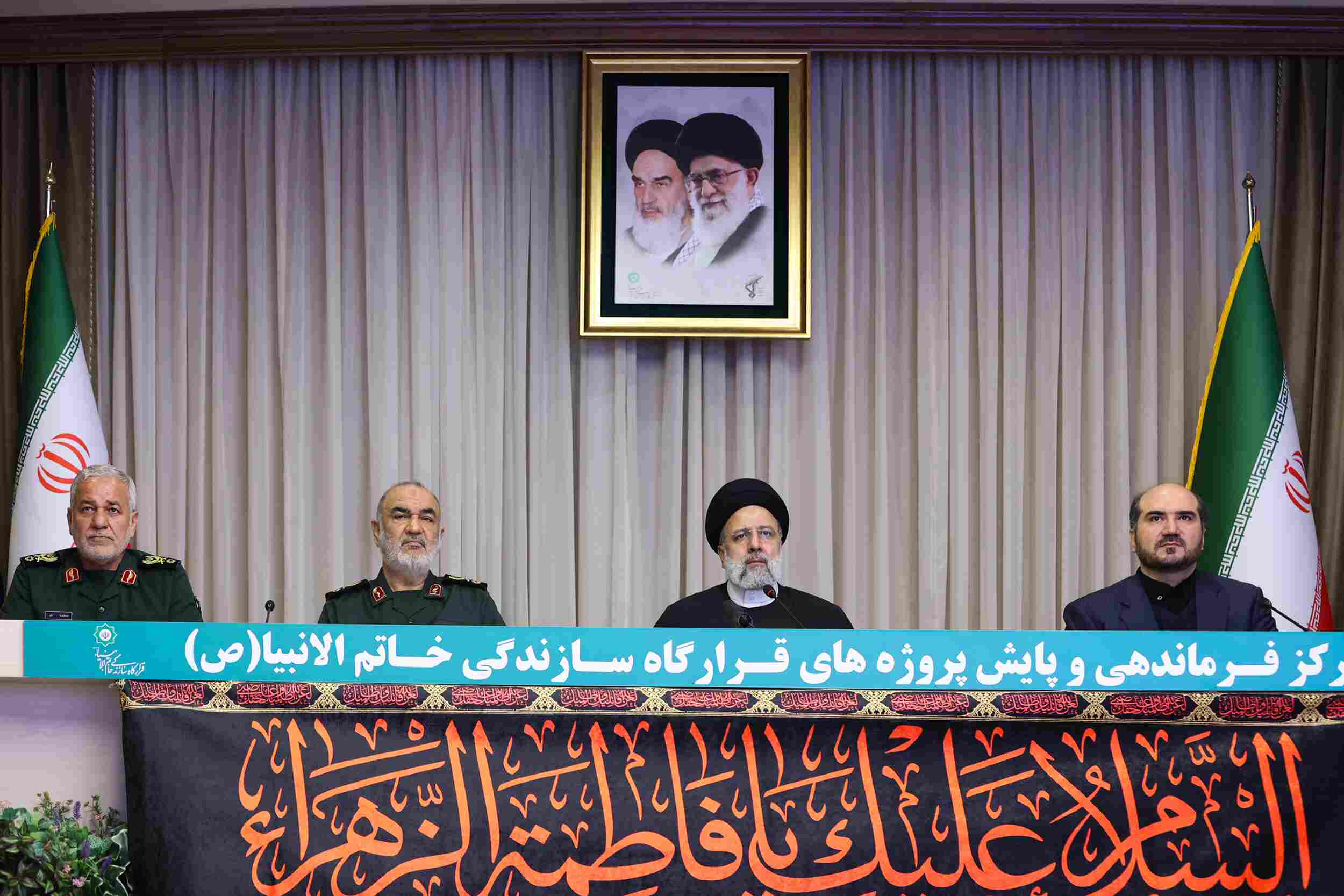 رییس جمهور در قرارگاه خاتم النبیاء